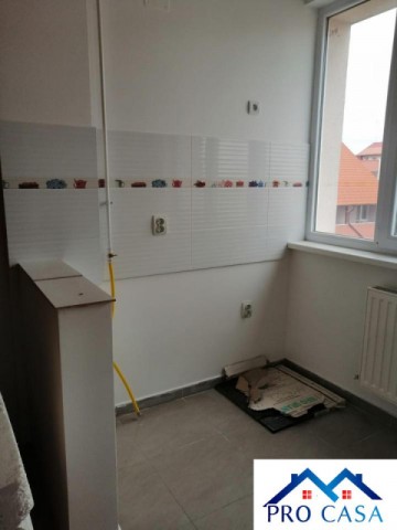 vand-apartament-in-centru-bloc-nou-7